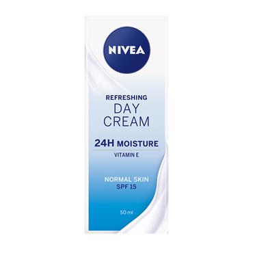 NIVEA DAILY ESSENTIALS LIGHT MOISTURISING DAY CREAM FOR NORMAL/COMB SKIN